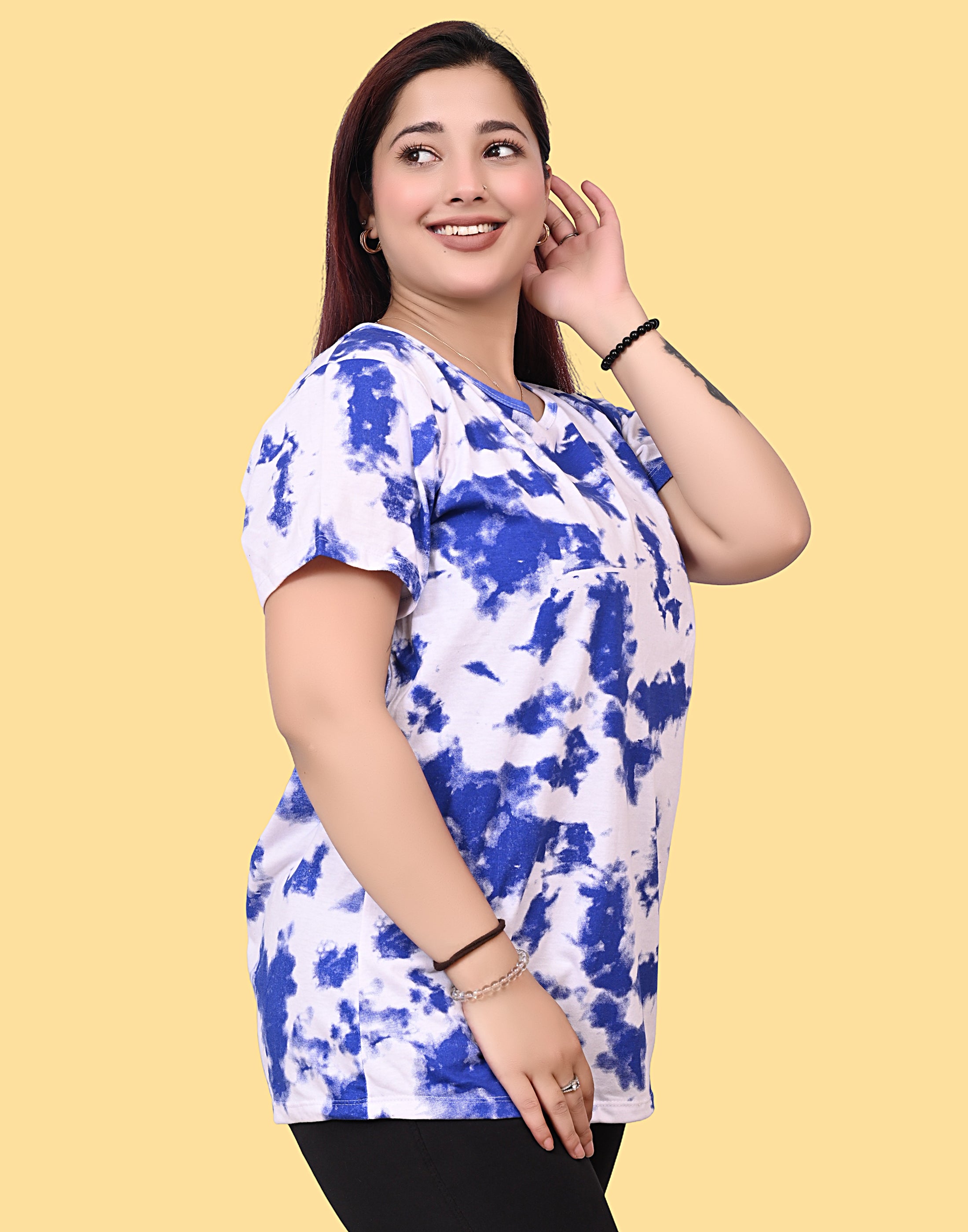 Women's White Blue Abstract Print Cotton T-Shirt