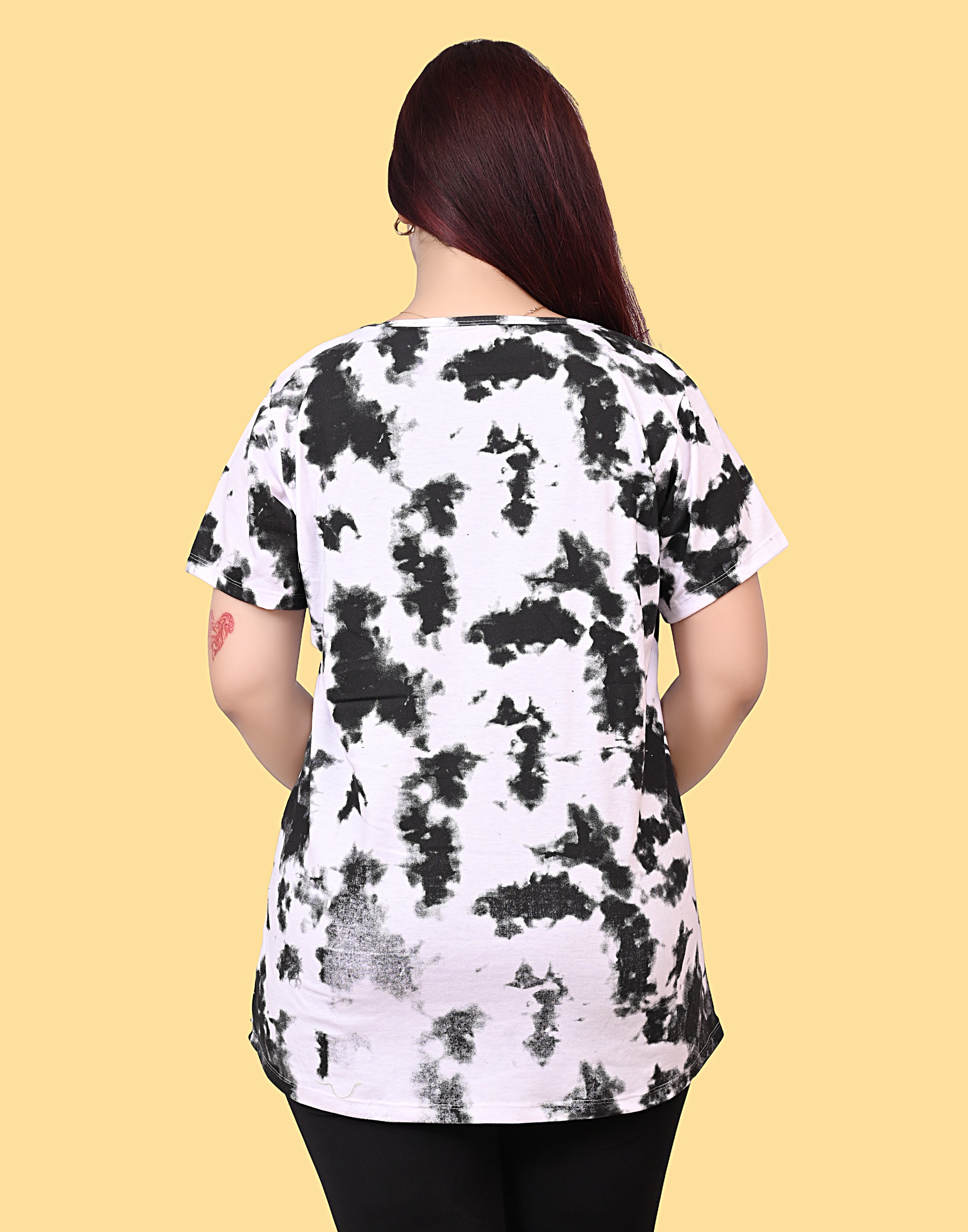 Women's White Black Abstract Print Cotton T-Shirt